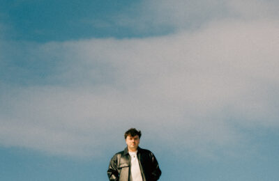 JANUS LESTER foto