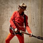 Víctor Coyote Foto guitarra