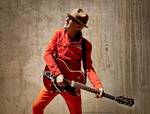 Víctor Coyote Foto guitarra