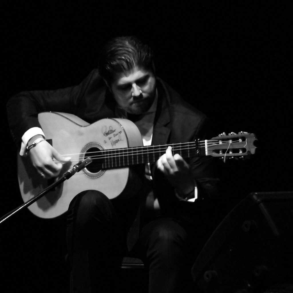 Manuel Valencia - AIE Sociedad de Artistas Intérpretes o Ejecutantes de ...