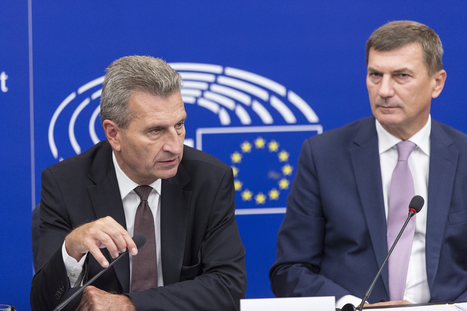 Andrus Ansip, Vice-President of the EC in charge of Digital Single Market and GŸnther Oettinger, Member of the EC in charge of Digital Economy and Society give a press conference at the European Parliament in Strasbourg on 14 September 2016.
